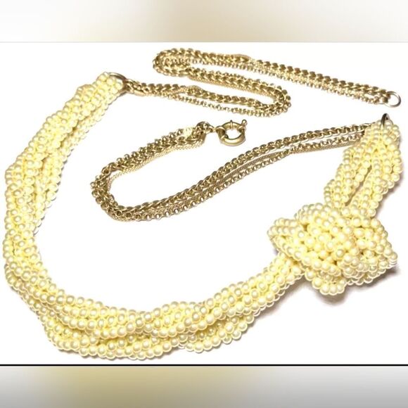 Vintage Jewelry Necklace Multi  Pearl Bead Knot Gold Tone Banana Republic - Picture 1 of 1